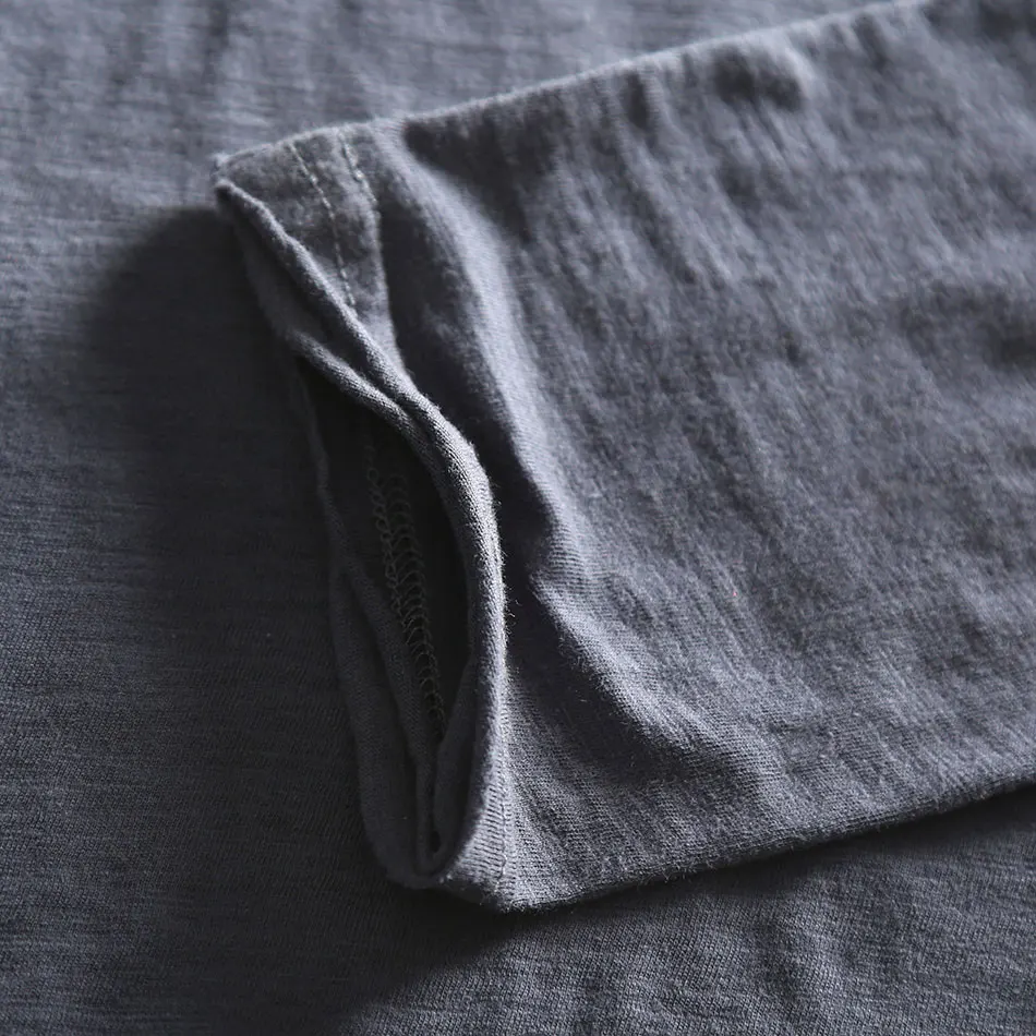 Футболка мужская приталенная с V-образным вырезом футболка длинным рукавом для