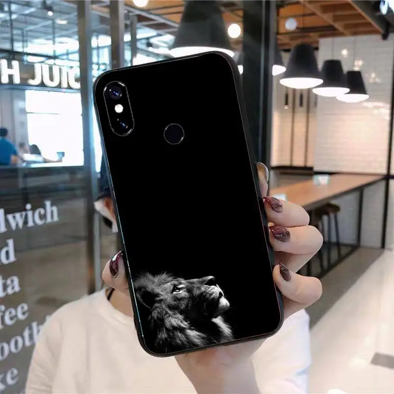 

Lion fierce king of the prairie Phone Case For Xiaomi Redmi 7 8 9t 9se k20 mi8 max3 lite 9 note 9s 10 pro