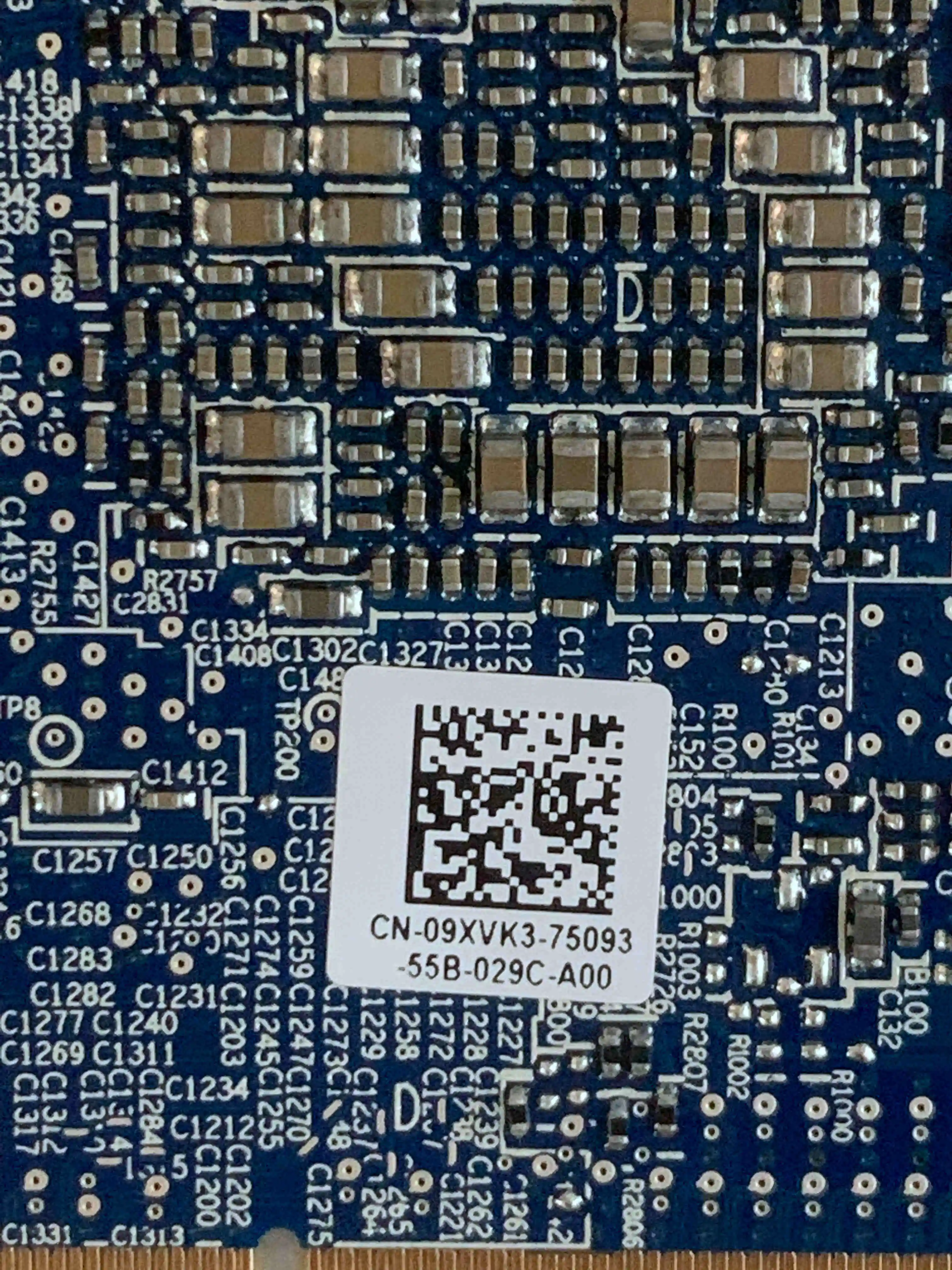 Новинка для DELL ALIENWARE HD 7970M 2 ГБ GDDR5 GPU видеокарта 216-0836036 M15x M17x R3 R4 M18x R1 R2 9XVK3 747m2 Hybrid