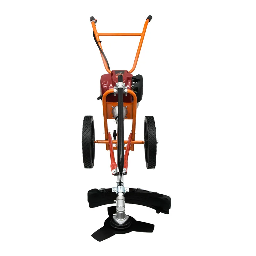 Универсальная переносная машина для прополки газона с ручным приводом с рыхлителем почвы и четырехтактным двигателем GX35 140, мощностью 1900 Вт.