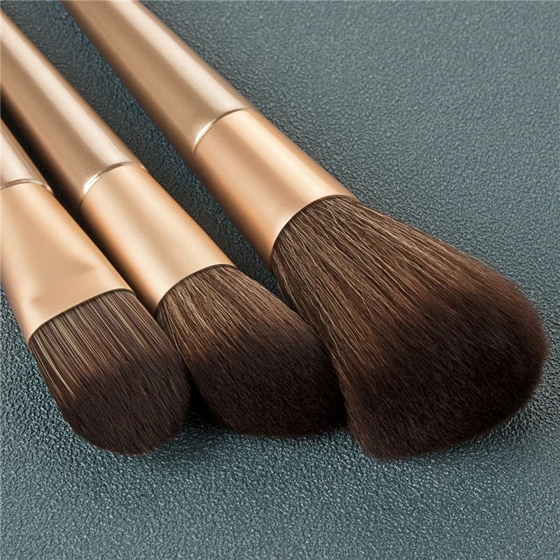 

ZZDOG 1Pcs High-Quality Cosmetic Tools Golden Makeup Brushes Fluffy Powder Foundation Blush Beauty Brush Champagne Wooden-Handle