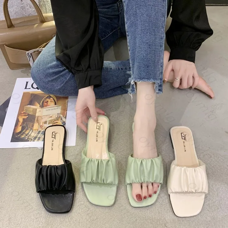 

New Fashion Pleated Womens Slippers Summer Outdoor Dress Sandals Square Toe Open Toe Slides PU Leather Ladies Shoes Flip Flop