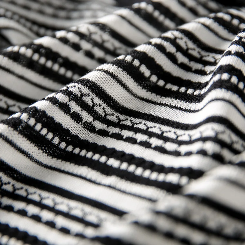 

black and white stripe knitting ice silk short sleeve women's loose cotton T-shirt shows thin temperament thin top OLOME NEW