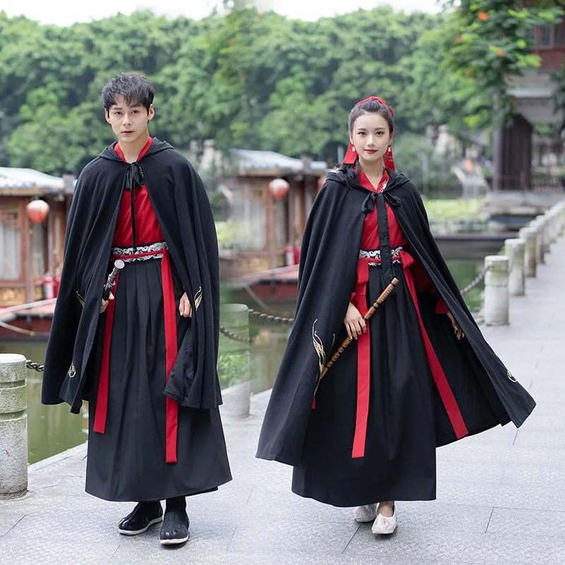 

Free shipping Chinese wind embroidered cape with velvet cloak couples warm ancientry hanfu cloth hooded jacket in long qiu dong