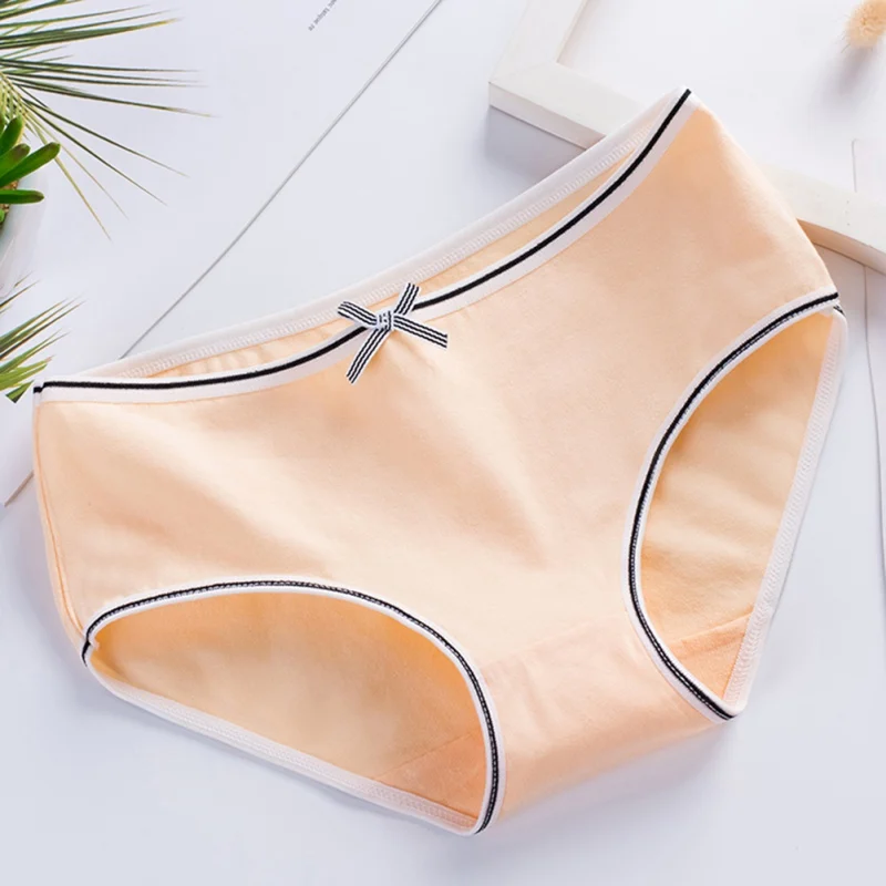 

Girl Briefs Japanese Girl Candy Color Mid-waist Solid Color Cotton Student Ladies Briefs