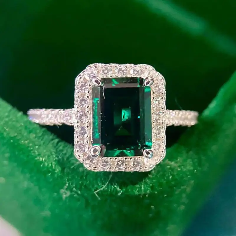 

Vintage 100% Sparkling Silver Simulation Emerald Gemstone Rings Sparking Created Moissanite Diamond Fine Jewelry Gift For Women