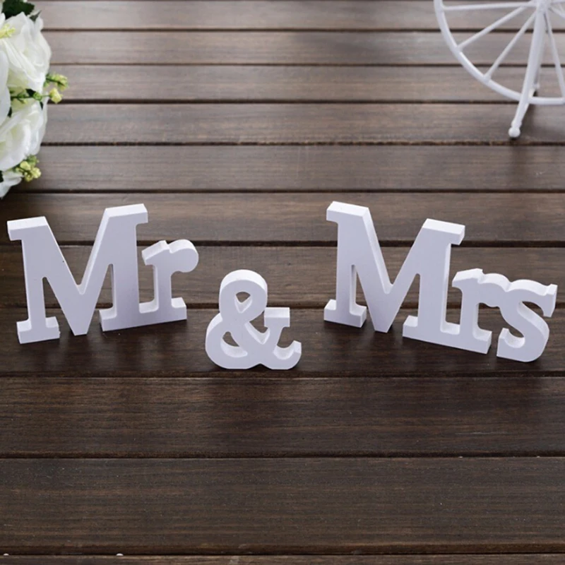 

3 pcs/set Birtay Party Decorations White Letters Wedding Sign Mr & Mrs Wedding Decorations Mariage Decor