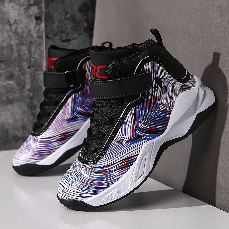 Новые детские кроссовки для спорта на открытом воздухе новый стиль