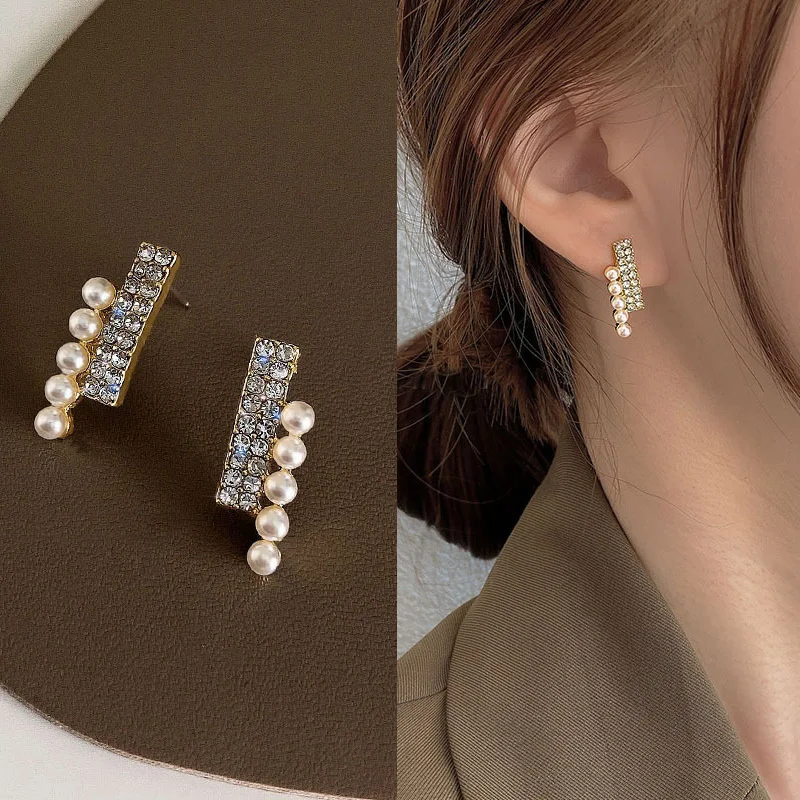 

S925 Silver Needle Pearl Earrings for Women 2021 New Trend Fashion Korean Style Stud Earrings Aesthetic Grunge Jewelry for Girls