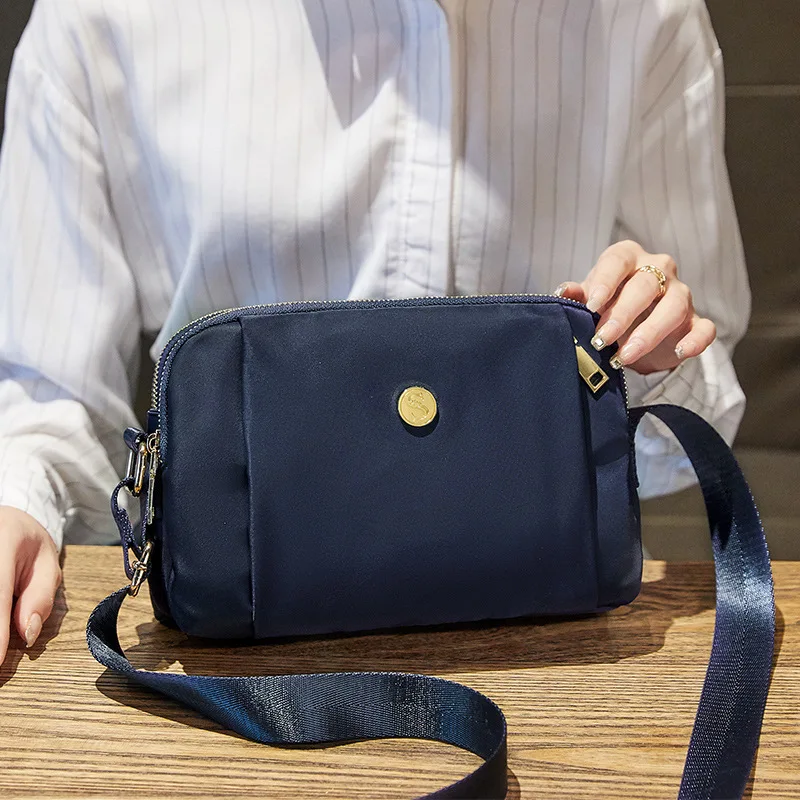 

Canvas 2021 Summer New Nylon Women's Bag Waterproof Oxford Cloth Messenger Bag Lightweight Purses and Handbags Luxury Designer