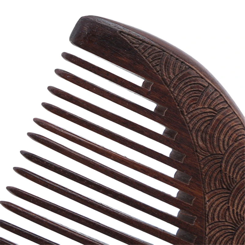 

2020 New Brown Color Hair Care Comb High Qaulity Anti-static Handmade Natural Wood Wooden Carved Sandalwood Combs