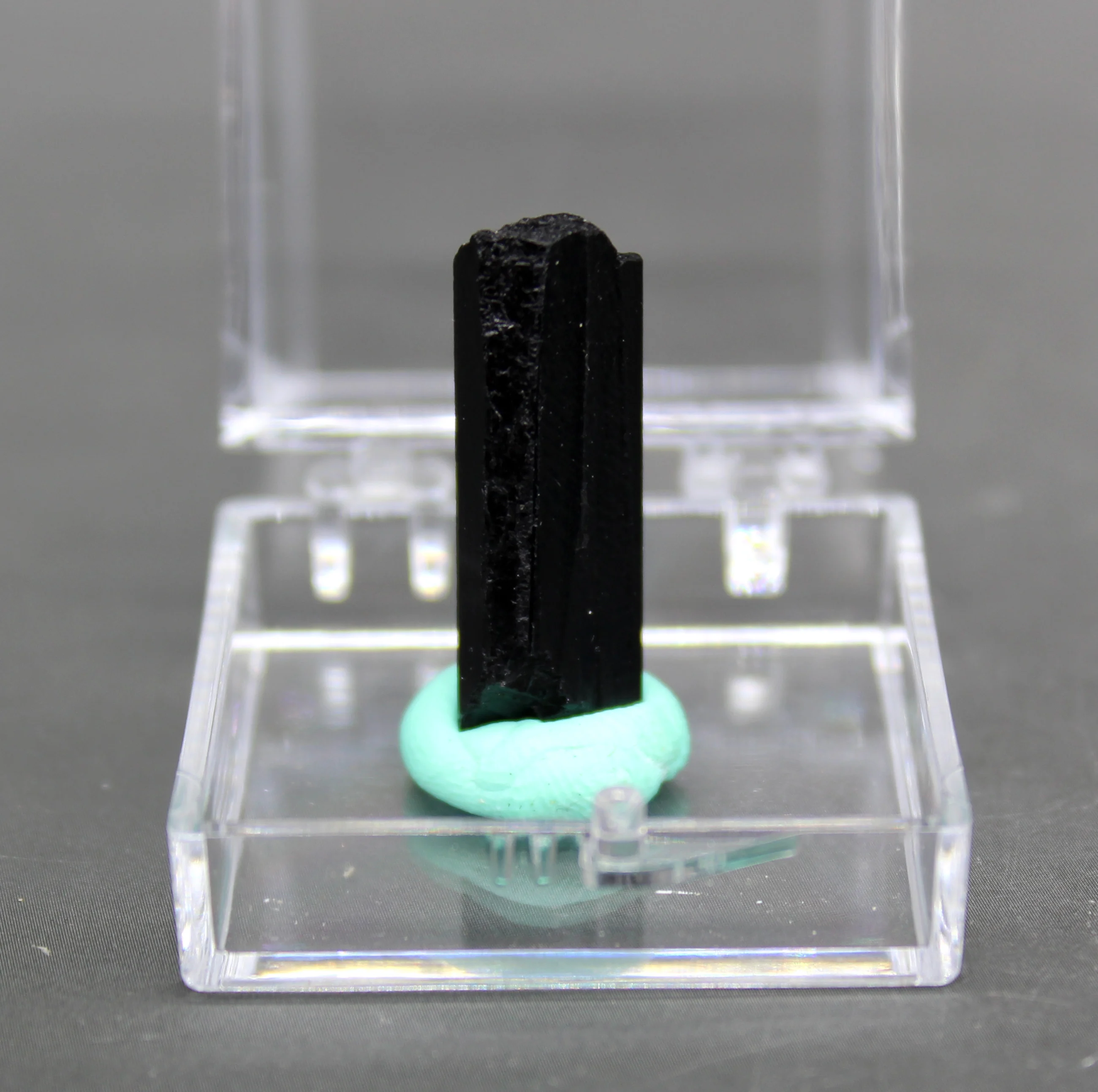 

100% натуральный Мозамбик черный из минерала Турмалин Хрустальные образцы камни и кристаллы кварцевый исцеляющий кристалл размер 3,4 см