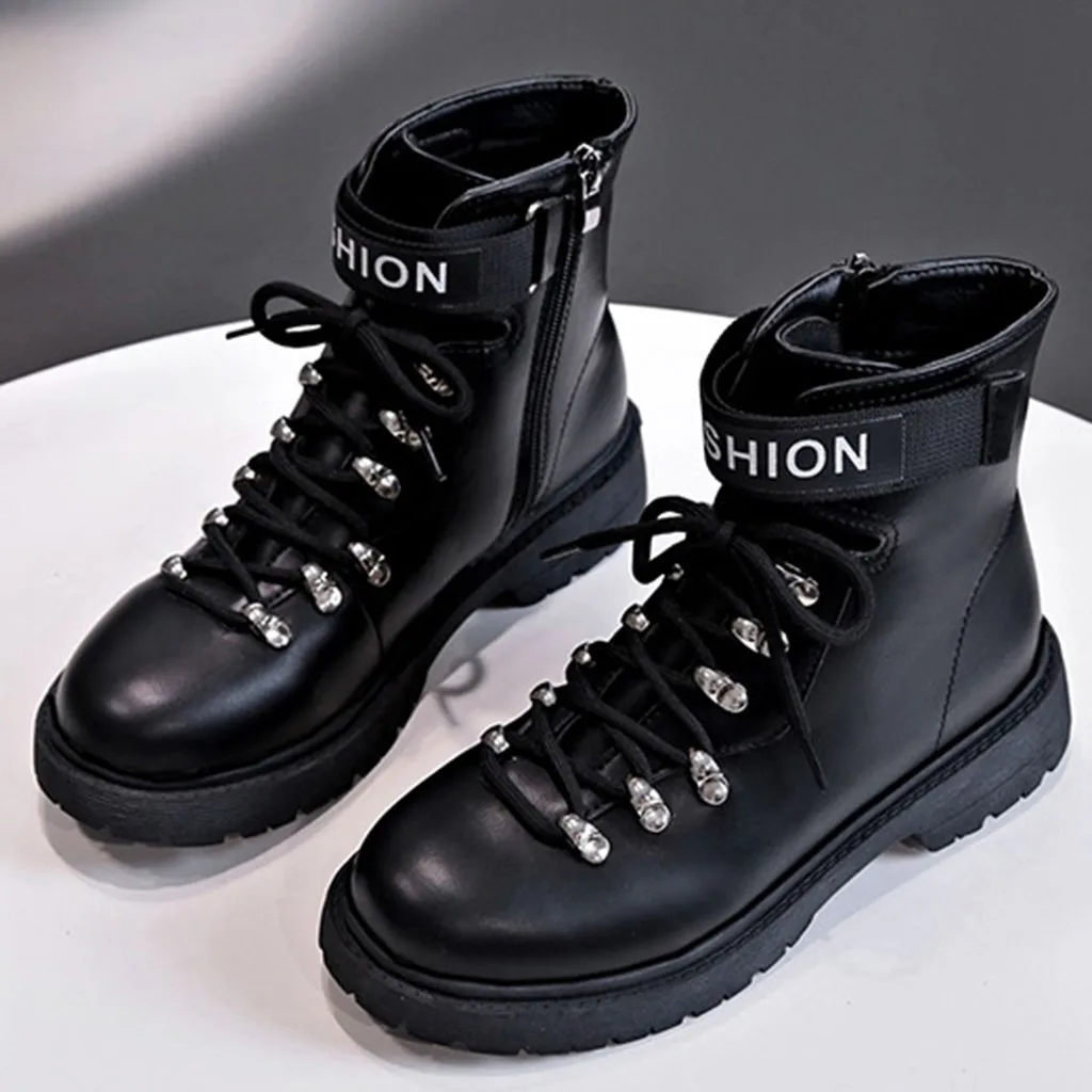 Женские мотоциклетные ботинки на шнуровке с пряжкой сезон осень зима стильные в