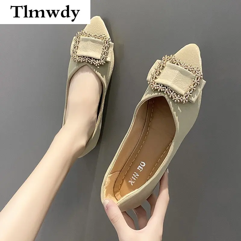 

Comfortable Slip on Casual Shoes Pointed Toe Shallow Women Shoes Woman Leisure Square Metal Buckle Single Ladies Shoes Plus Size