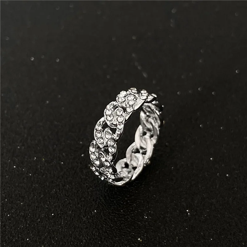 

HI MAN French Exquisite Pavé Zircon Twist Ring Women Luxury Personalized Wedding Bridal Banquet Jewelry Wholesale