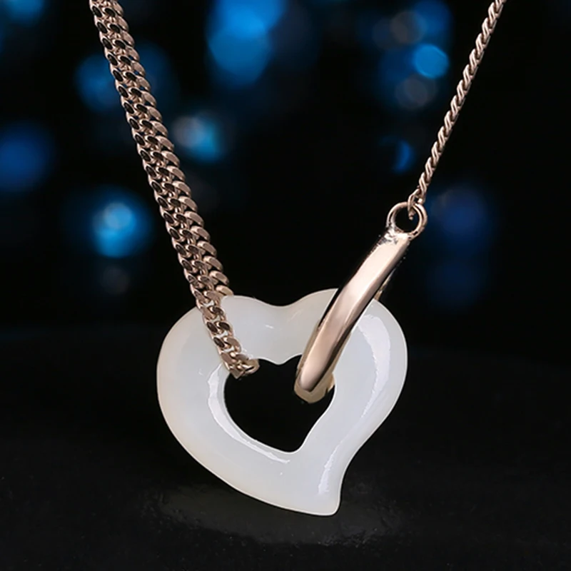 Authentique Hetian jade Naturel mode femmes pendentif en jade envoyer certificat pendentif