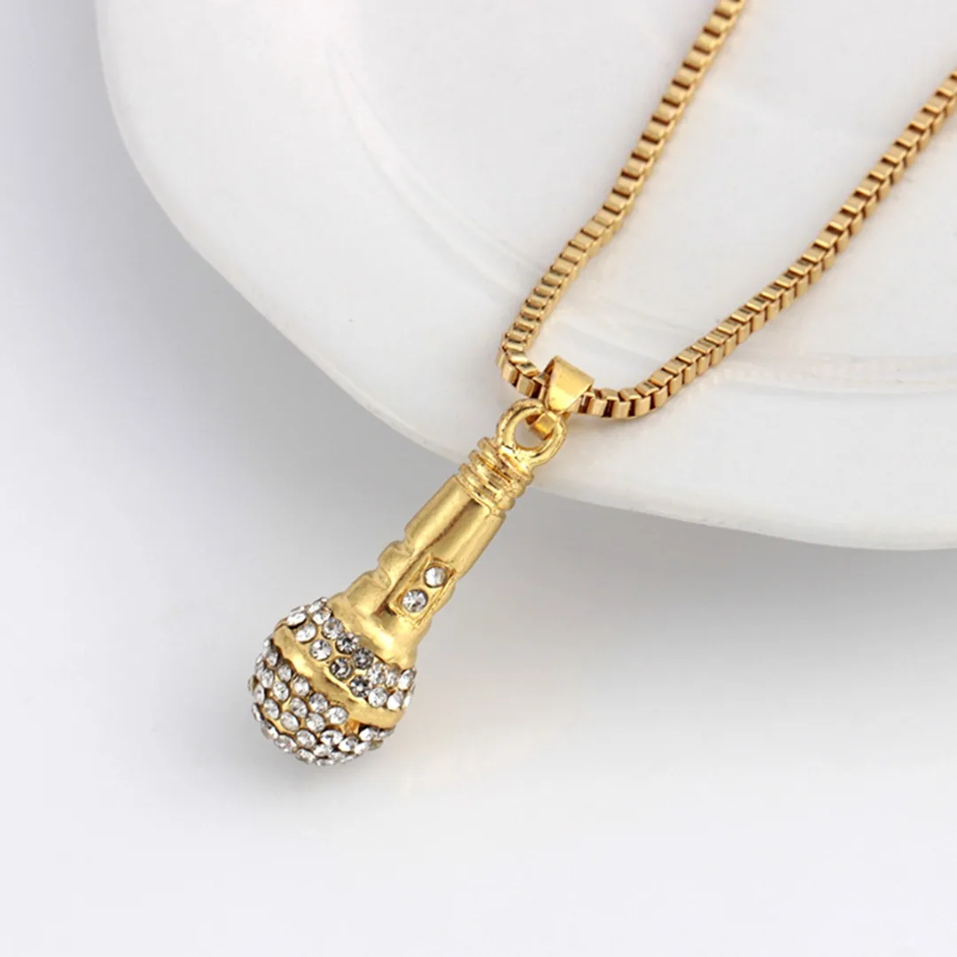В стиле хип-хоп ожерелье с микрофоном золотого цвета на длинной цепочке в панк