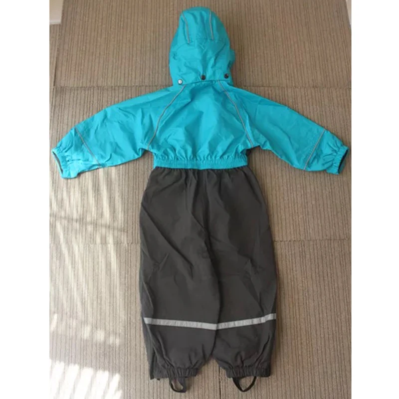 Детский непромокаемый комбинезон с капюшоном на возраст 1-8 лет |