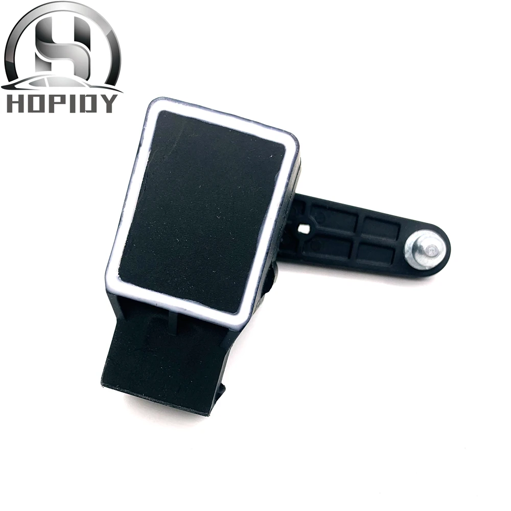 

Замена датчика тормоза Педали 1435679 для автобуса Scania 4-/F-/K-/N-Series для Scania P/G/R/T 2388630 новый бренд