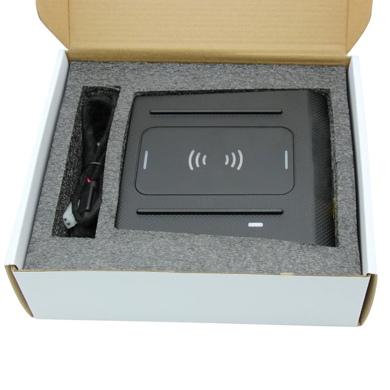 

QI Wireless Car Charger For Toyota Prado 2018 Infrared Phone Charger Storage Box