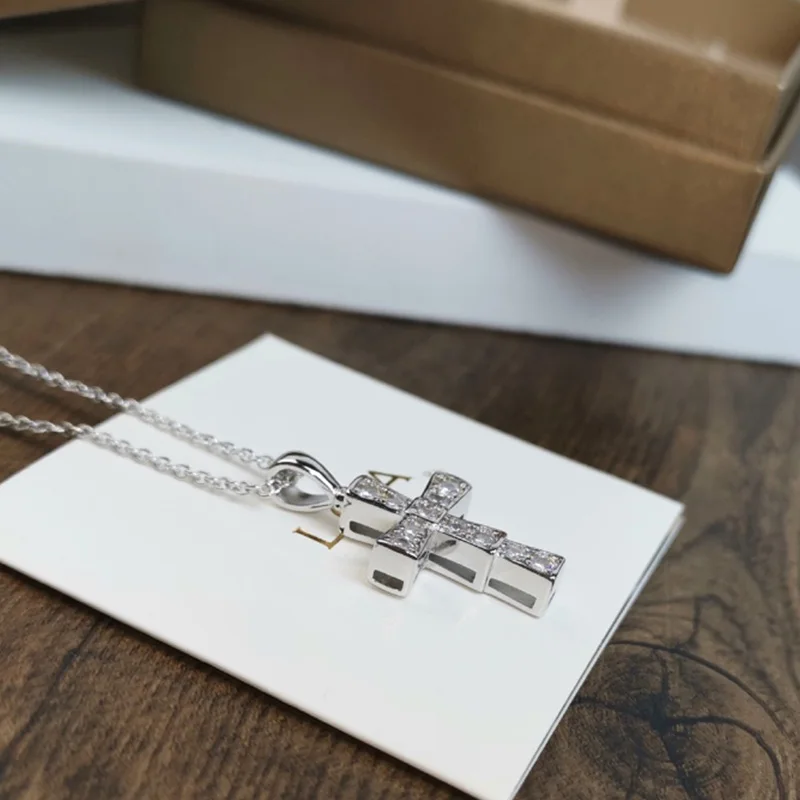 

925 1:1 BVL Interval Shining Snake Bone Cross Pendant Necklace High Quality Luxury Jewelry Classic Fashion Brand Couple Free
