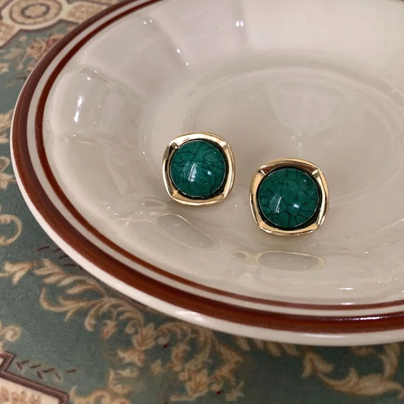 

《Fog Forest》Retro Green Earrings Female Autumn Women Ear Studs Girls Ear Clips Midsummer Night Dream