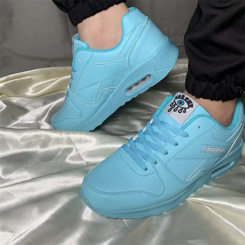 

Traners Not Casual Leather Shoes Designer Luxury 2021 Summer Sneakers Female Vulcanized Shoes Running Shoes For Women Tennis