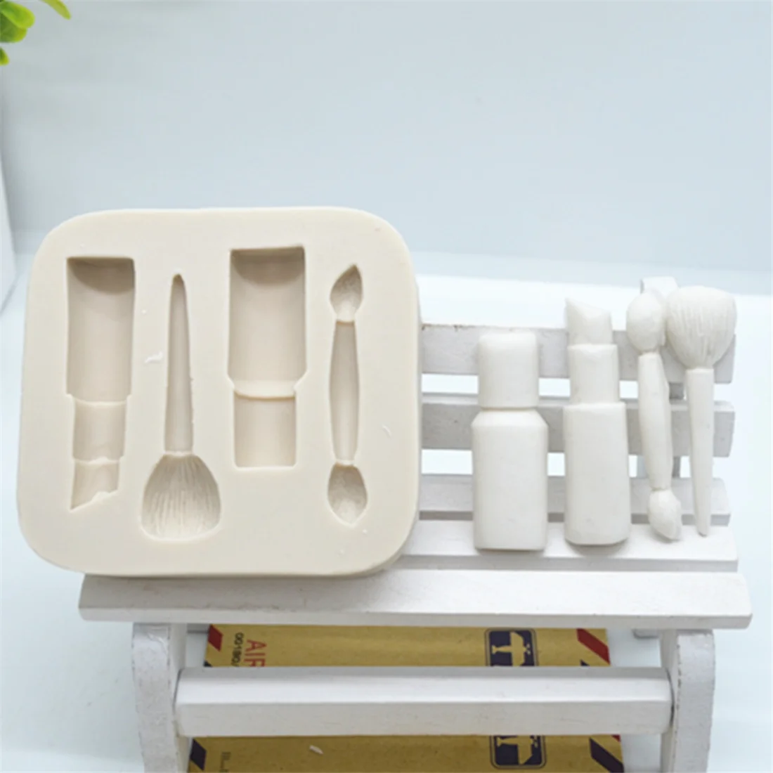 

Luyou 1pc Cake Tools Lipstick Silicone Resin Molds Cake Decorating Tools Baking Accessories Tools For Cakes FM152