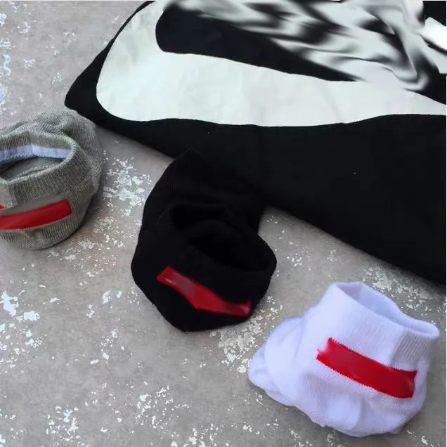 

6 Pairs Of Socks Fashion Men's And Women's short Style High Quality Street Style Ins Fashion Socks