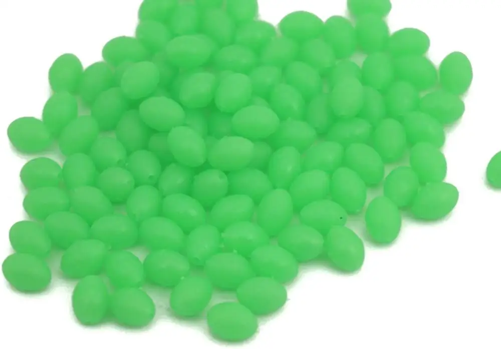 (Упаковка из 100 шт.) светящийся светится в темноте бисер притягивает рыбу приманки