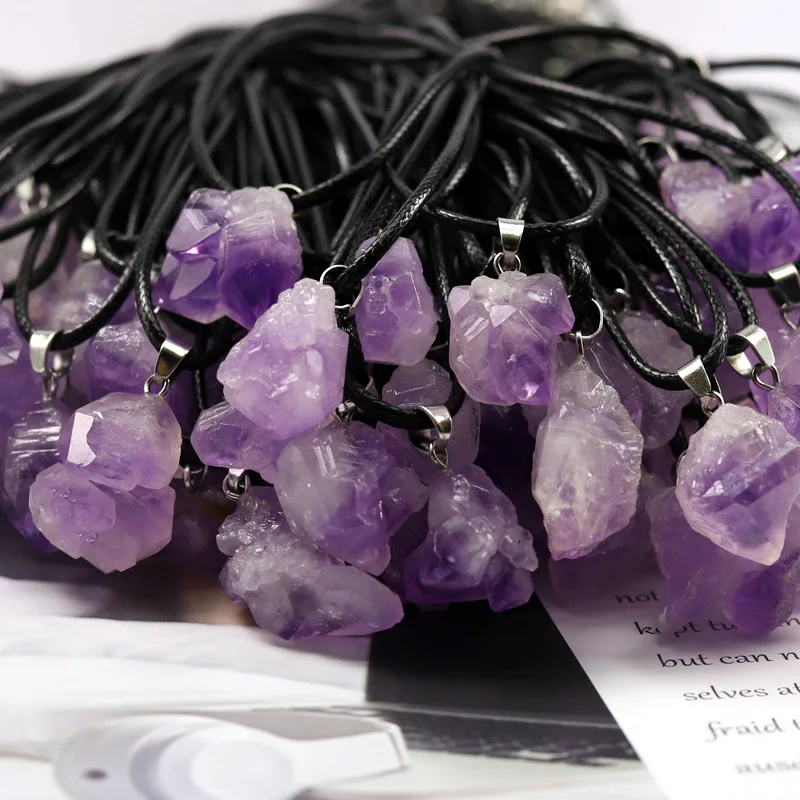 

Natural Gems Stone Necklace Raw Amethyst Quartz Purple Crystal Cluster Pendant Necklace for Women Men Jewelry Accessories