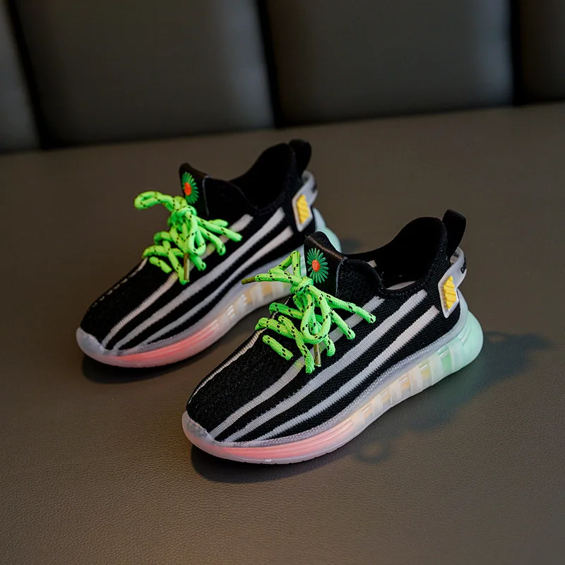 Детская спортивная обувь новинка 2021 корейская детская для мальчиков летающая