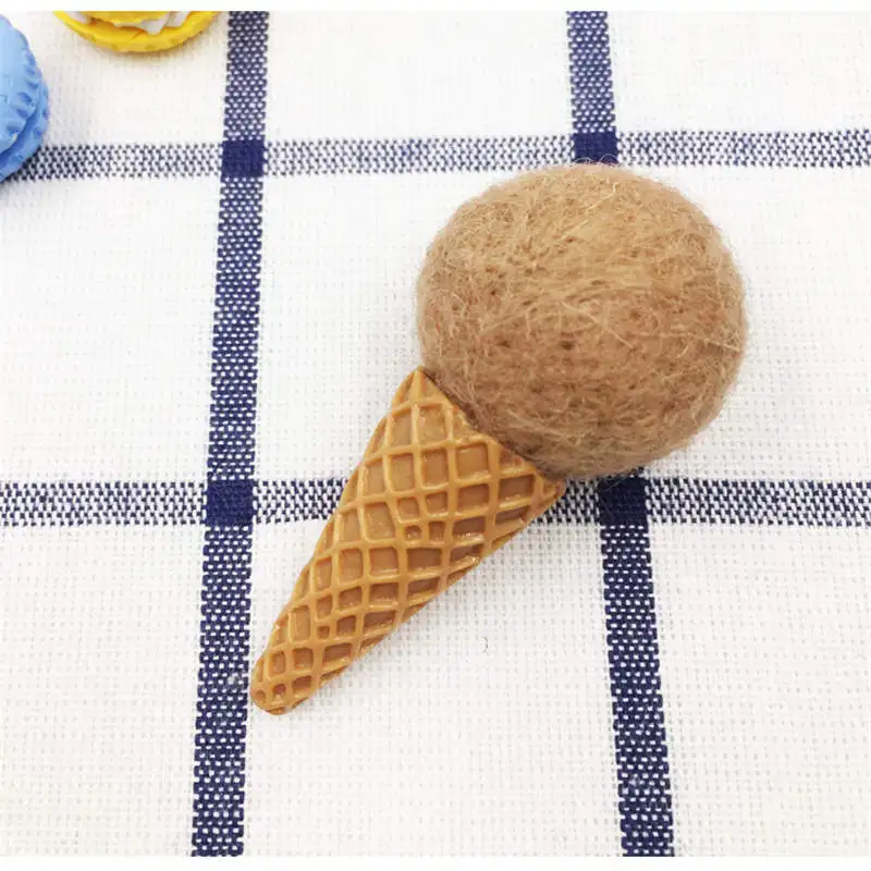 

Cute Small Ice Cream Wool Felt Craft Poke DIY Kits Multiuse Christmas Tree Deco Brooch Children Hair Band Sewing Craft Supplies