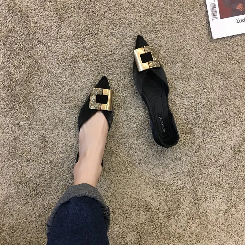 Женские балетки на плоской подошве Тонкие туфли с острым носком и металлическим