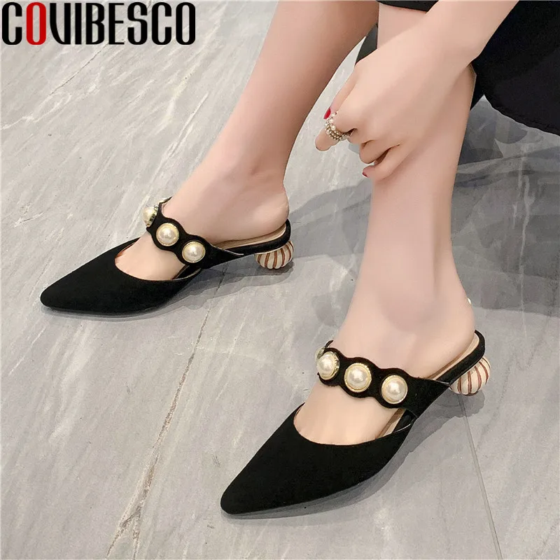 

COVIBESCO Sweet Fashion Pearl Decoration Women Mules 2021 Summer Autumn Genuine Leather Strange Heels Pumps Dancing Shoes Woman