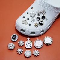 1pcs new designer crown shoe rhinestone charms gem pearl croc jibz accessories decoration matel shoes buckle for woman gift