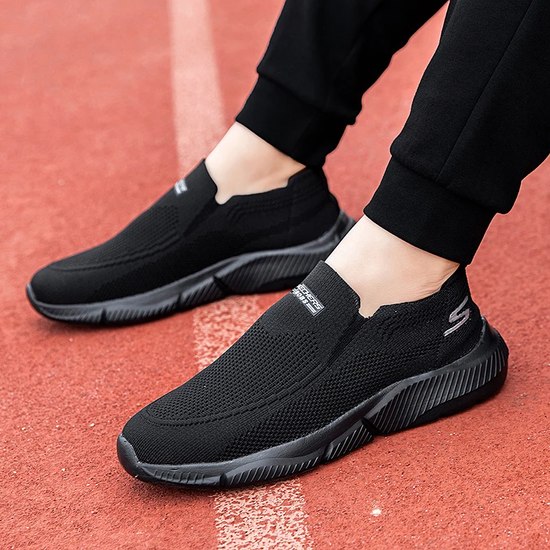 

2021 New Luxury Mens Running Shoes Light Weight Mens Sock Sneakers Brand Fashion Men Training Shoes Slip-on Gym Shoes Man