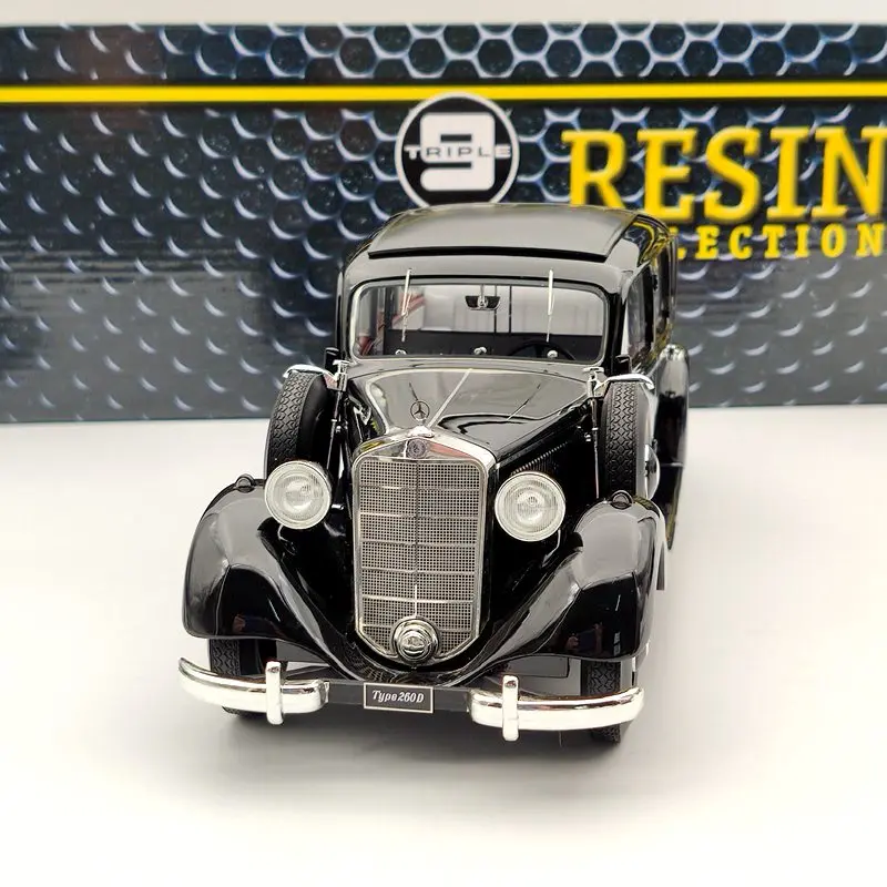 Модель Triple9 1:18 для автомобилей M ~ des-B nz 260D W138 Pullman Landaulet 1936 черная из 1800103 смолы |