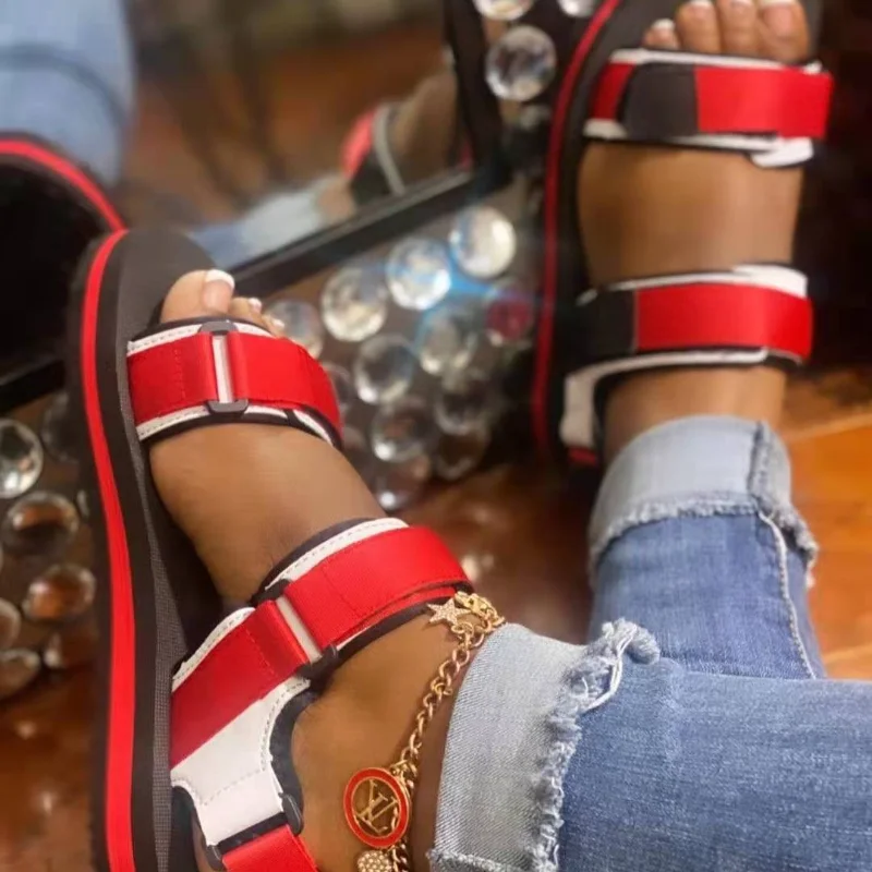 

New Summer Women's Sandals Fashion Baita Muffin Platform Platform Light and Comfortable Outdoor Leisure Women's Sandals