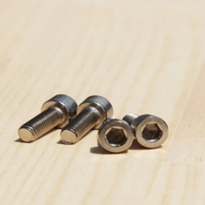 10pcs Titanium Bolt Column Head Hexagon Socket Screw GR2 M4 M5 M6 M8 x 6 8 10 12 14 15 16 18 20 25 30 35 40 45 50 60 70 80mm |