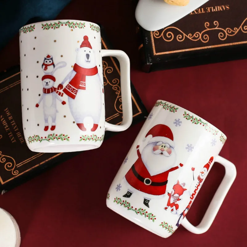 Женская керамическая кружка с ручкой мультяшным Санта-Клаусом симпатичная 400 мл