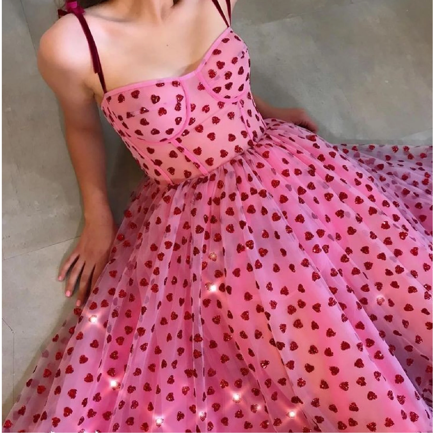 

Женское вечернее платье в горошек, розовое Тюлевое платье-бюстье средней длины с блестками и сердечками, Элегантное повседневное платье на ...