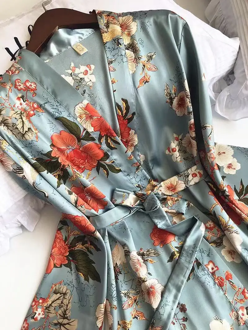 Новые женские пижамные комплекты из 3 предметов с брюками, сексуальная пижама, атласная ночная рубашка с цветочным принтом, шелковое ночное белье, пеньюар, Пижама, одежда для дома
