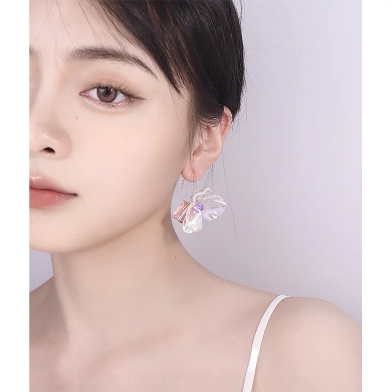 

YMH reiki floating Austrian crystal transparent flower French earrings