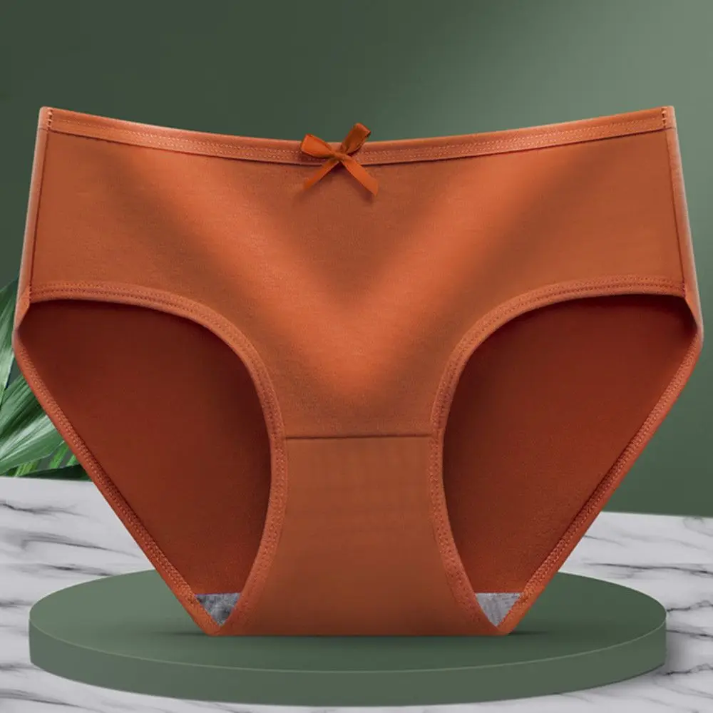 Women's Sweet Cotton Panties Seamless Panties Fashion Briefs Middle Waist Cotton Underpants Lingerie Solid Color