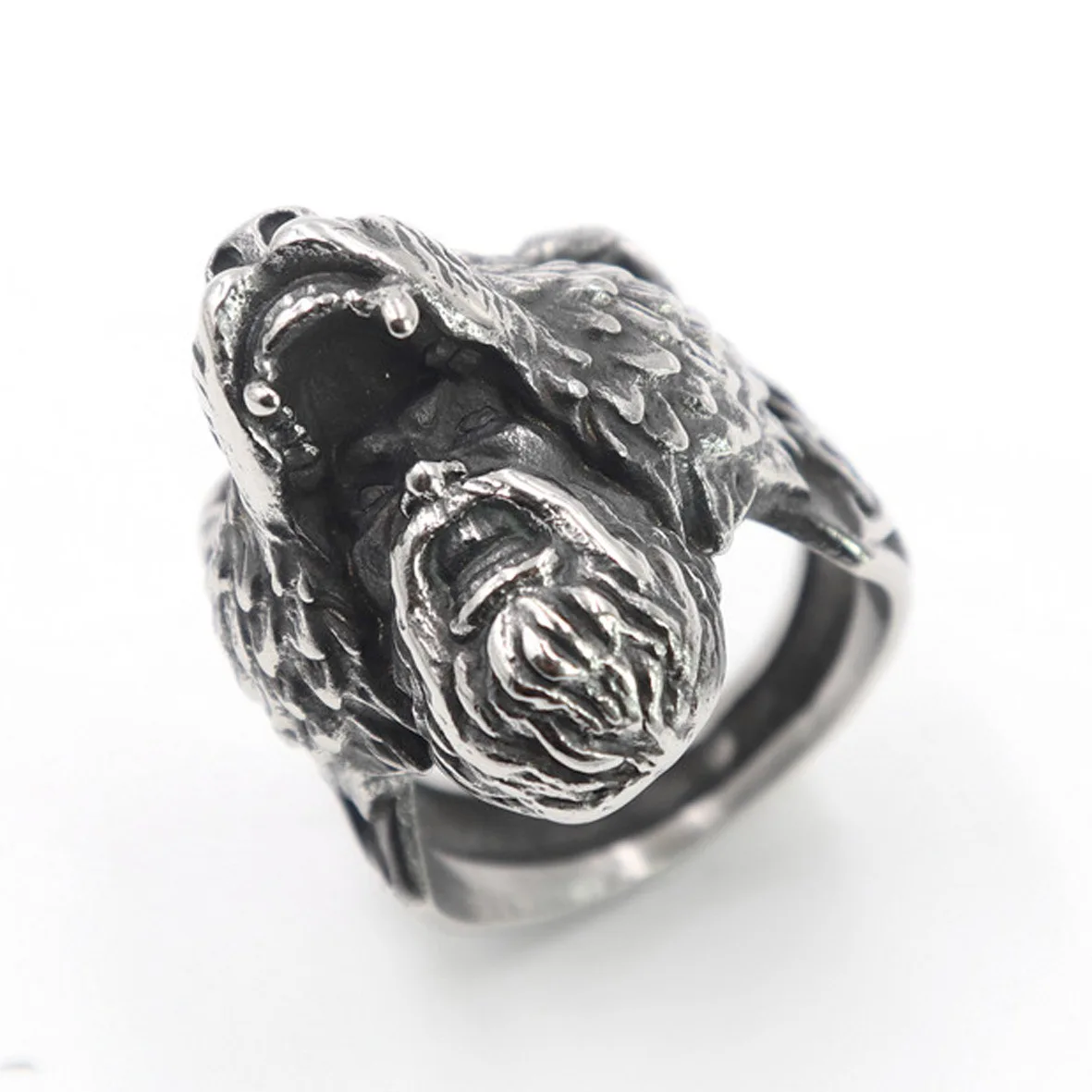 

Megin D Stainless Steel Titanium Punk Titan Direwolf Viking Totem Vintage Rings for Men Women Couple Friend Gift Fashion Jewelry