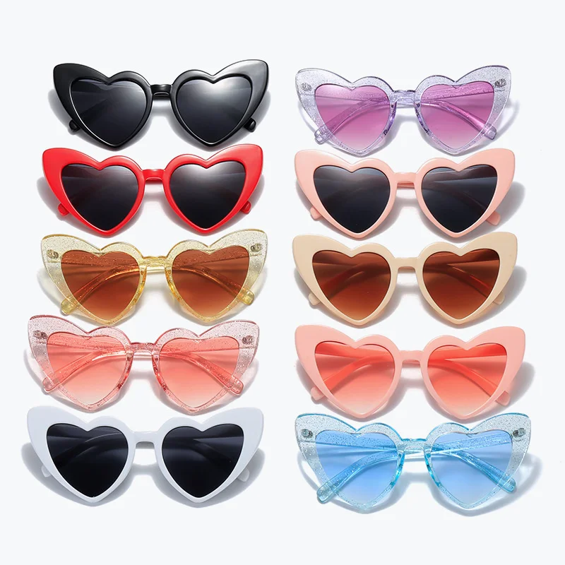 Fashion Heart Women Sunglasses Personality Big Frame Glitter Pink Sun Shades Glasses 2021 Luxury Brand Eyeglasses UV400 Eyewear