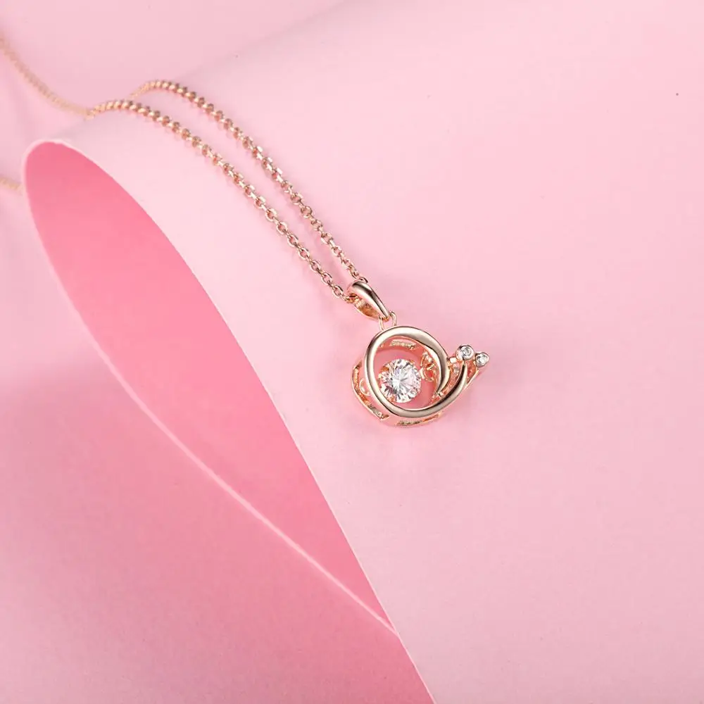 WelMag 925 стерлингового серебра Мода Прекрасная Улитка Форма циркон кулон Роза