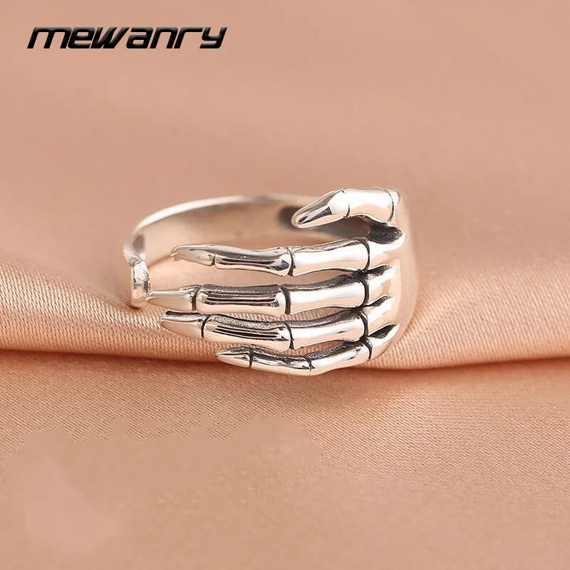 

MEWANRY 925 Sterling Silver Rings INS Fashion Hip Hop Vintage Creative Skeletal Hand Design Thai Silver Party Jewelry Wholesale