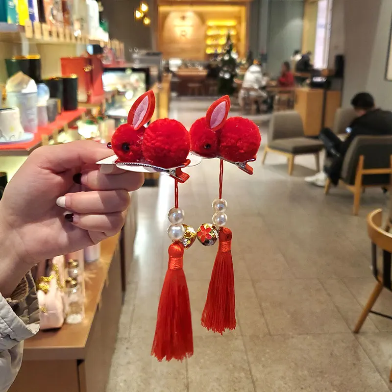 

Big Red Rabbit hair clip
